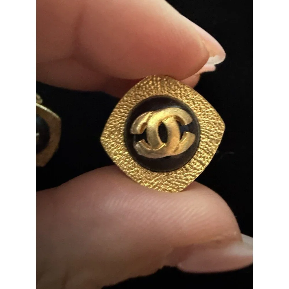 CHANEL authentic vintage